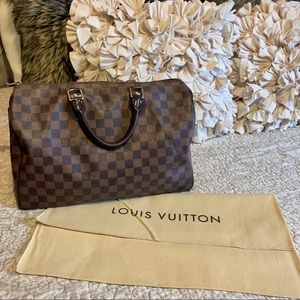 Louis Vuitton Speedy 35